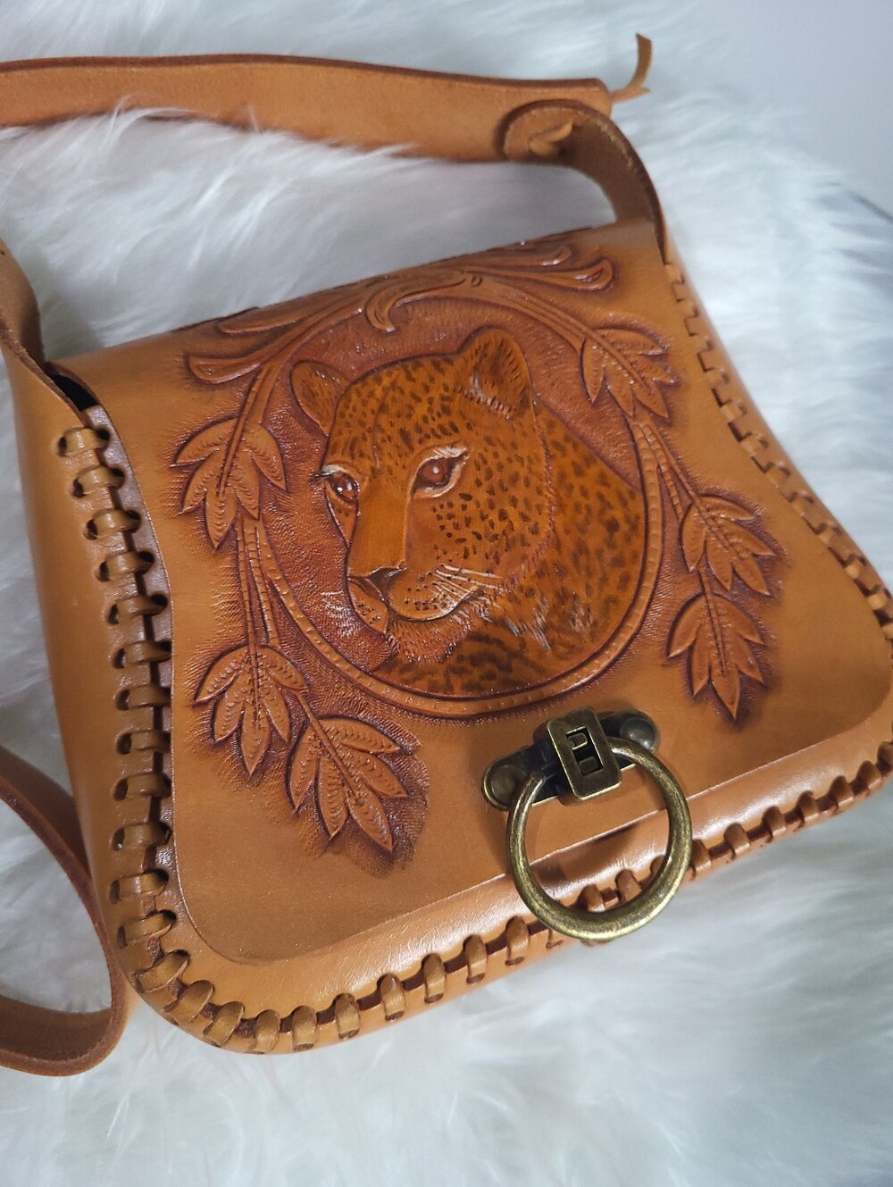 Vintage Hand-Tooled Leather Leopard Crossbody Shoulder Boho Bag-Pristine!